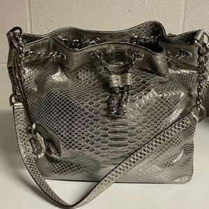 Michael Kors Bucket Bag